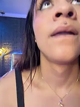 Isabella-Teen webcam