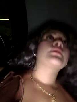 Sara_smiiith211 webcam