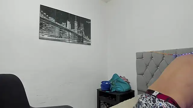 Sofi_And_Santy webcam