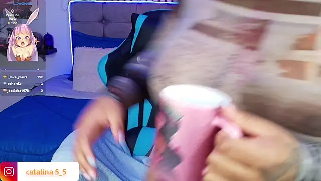 Kata_Bigboobs webcam