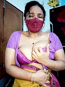 Webcam Model (Tina-Sen)  is live.Free join now!