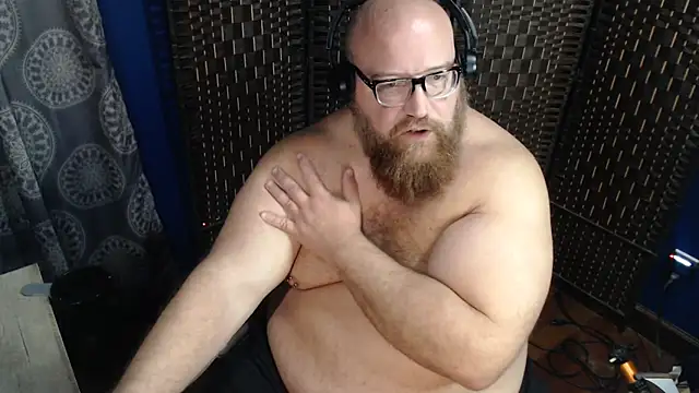 BigBearforCuddles webcam
