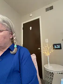 Webcam Model (Kaitlyn_Winters)  is live.Free join now!