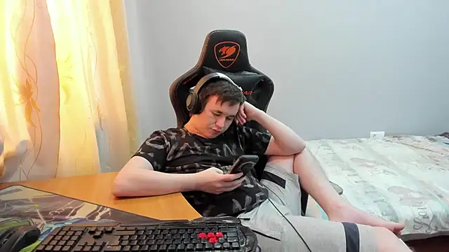 iliaskrislove webcam