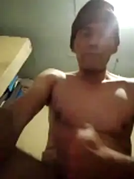 Cloud0nMycock webcam