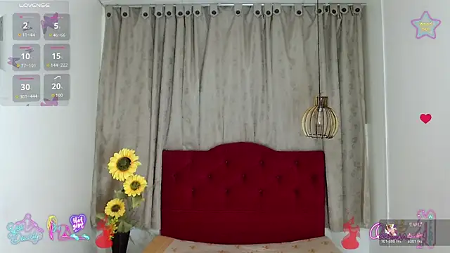 luisa__torres webcam