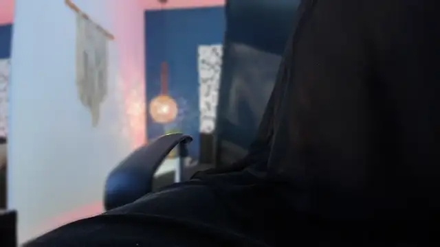 Donovan_Desmond webcam