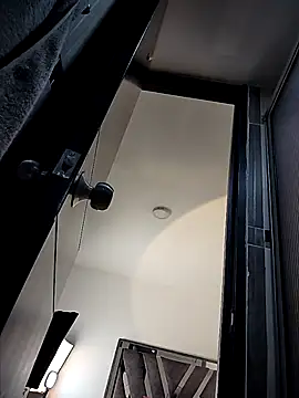 Webcam Model (miafresa_hot) is live