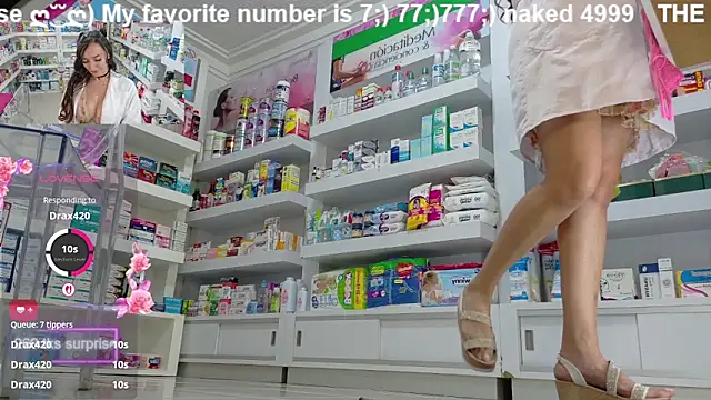 swmilena_hot_ (F milf) - off panty + squirt