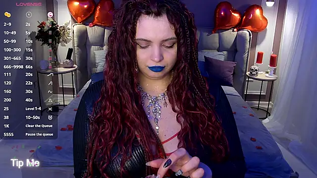 Miss_Maya_Mils webcam