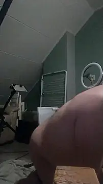 Knuffelstaaff123 webcam