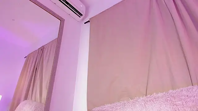 ameliiaa_smith webcam