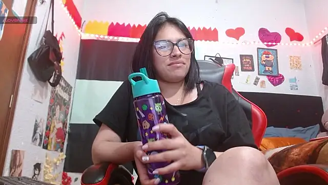 Saray_extrovert_ webcam