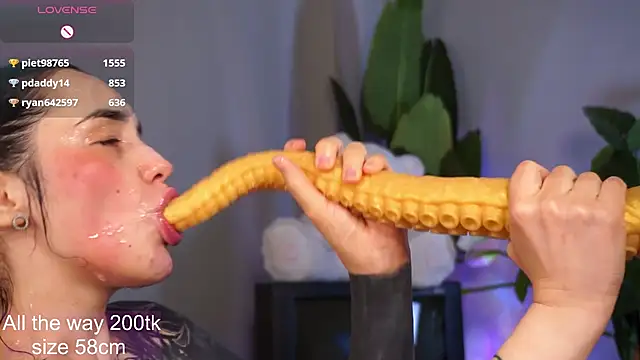 evacanton - EvaCanton's free webcam - UK Sex Cams