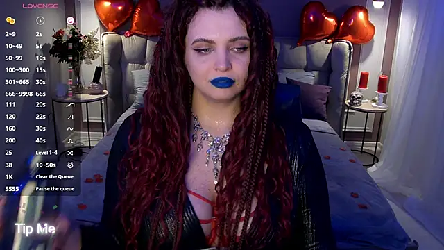 Miss_Maya_Mils webcam