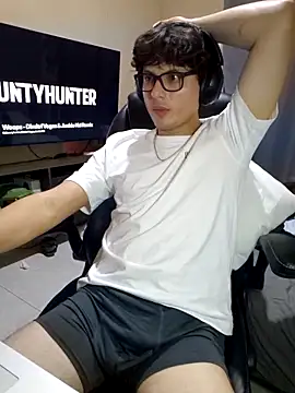 ais_b10 - Ais_B10's free webcam - UK Sex Cams