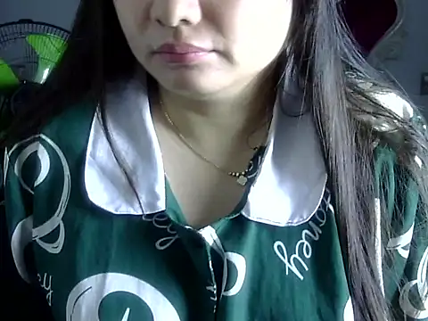 sarah_no_land - Sarah_no_land's free webcam - UK Sex Cams