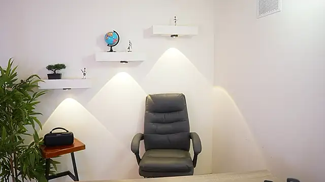 scarlett_collins02 - Scarlett_collins02's free webcam - UK Sex Cams