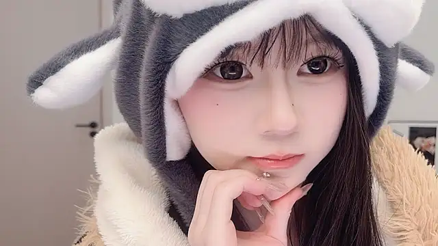 美女lnua-lnua在线直播