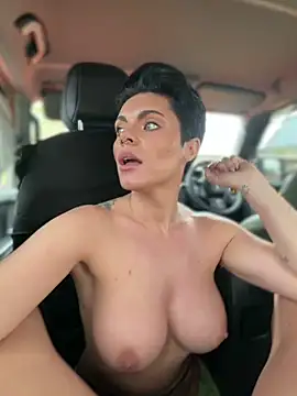 LukeLouHarvey webcam