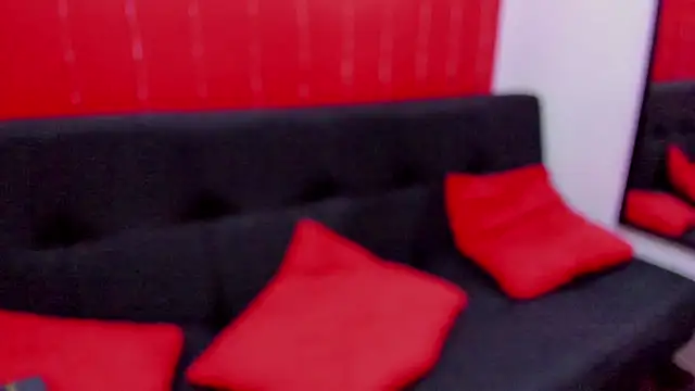 sabrina_bluee - Sabrina_Bluee's free webcam - UK Sex Cams