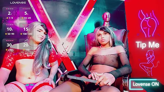 Cristal_and_noha webcam