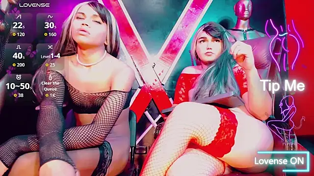 Cristal_and_noha webcam