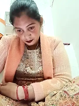 Webcam Model (Mohni_love)  is live.Free join now!