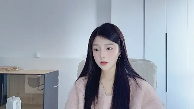 美女HaagenDazs_在线直播