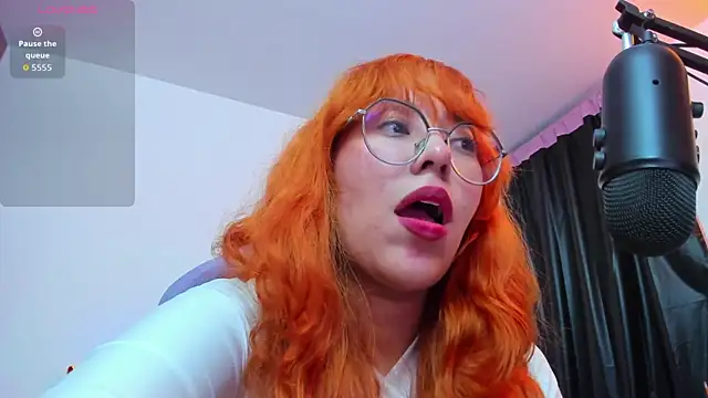 _Moon_Johnson webcam