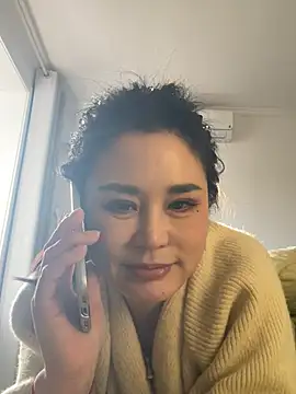 美女940940_1688在线直播