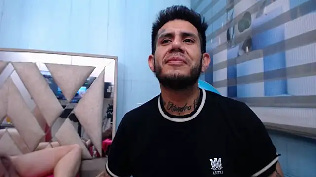 allison_max_tattoo webcam