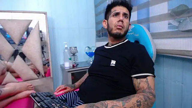 allison_max_tattoo webcam