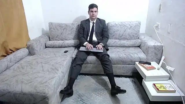 Victor_Maitland webcam