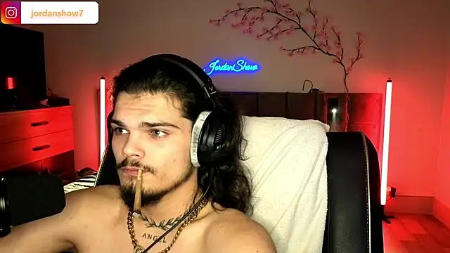 JordanShow webcam