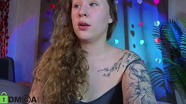 Elsie_Cutties webcam