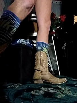 prettyboi6992 webcam