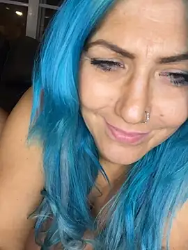 LittleMissEeve webcam