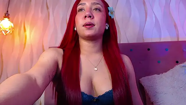 IsabelaLatina webcam