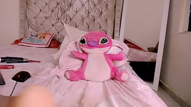 bonniebakerx11 webcam