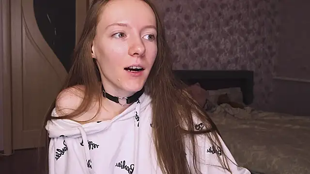 why_me_stella - Why_me_stella's free webcam - UK Sex Cams