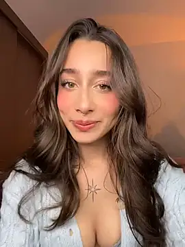 hottiecattiee webcam