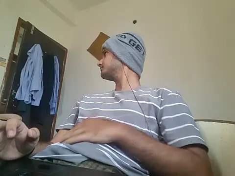 young-hairy-jon webcam