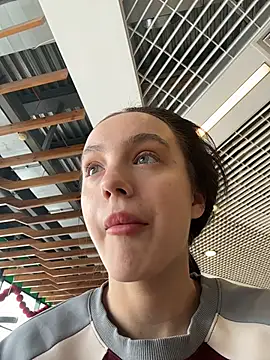 miatee - MiaTee's free webcam - UK Sex Cams