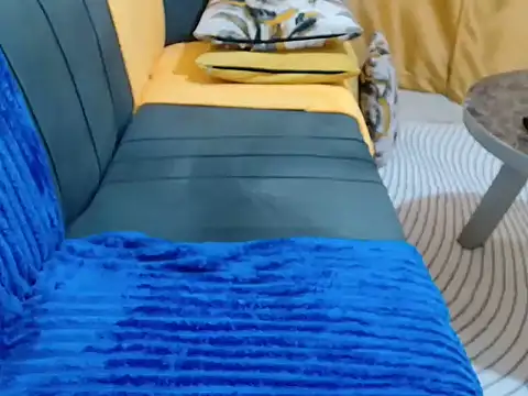 leslysexygirl webcam