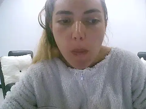 VittoriaTaylor webcam