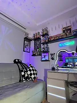 crystal_bunny7 webcam