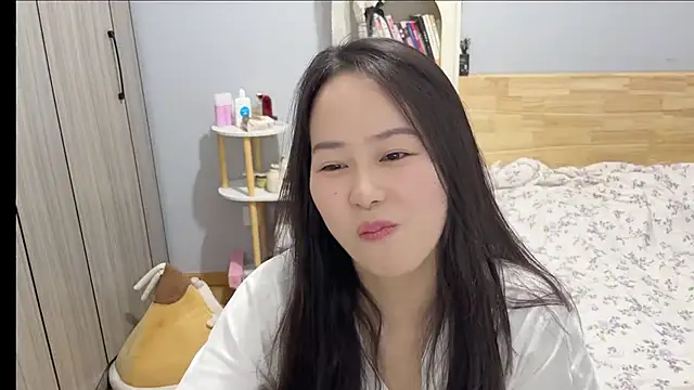 美女wxj1019在线直播