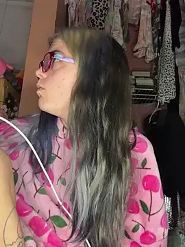 ittybittymeryssa webcam