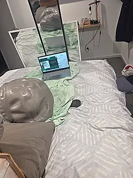 Preview of handsolo_porn